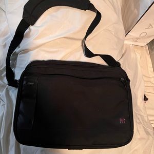 MEAD BLACK LAPTOP BAG WITH SHOULDER STRAP